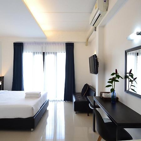 Isleep Guesthouse Чіангмай Екстер'єр фото